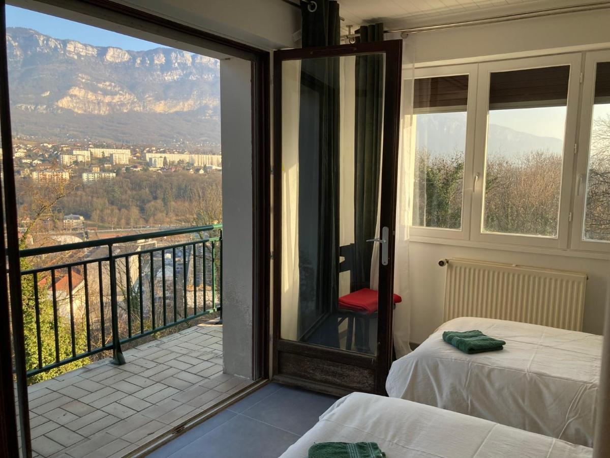 Gîte partagé Tresserve Esterno foto